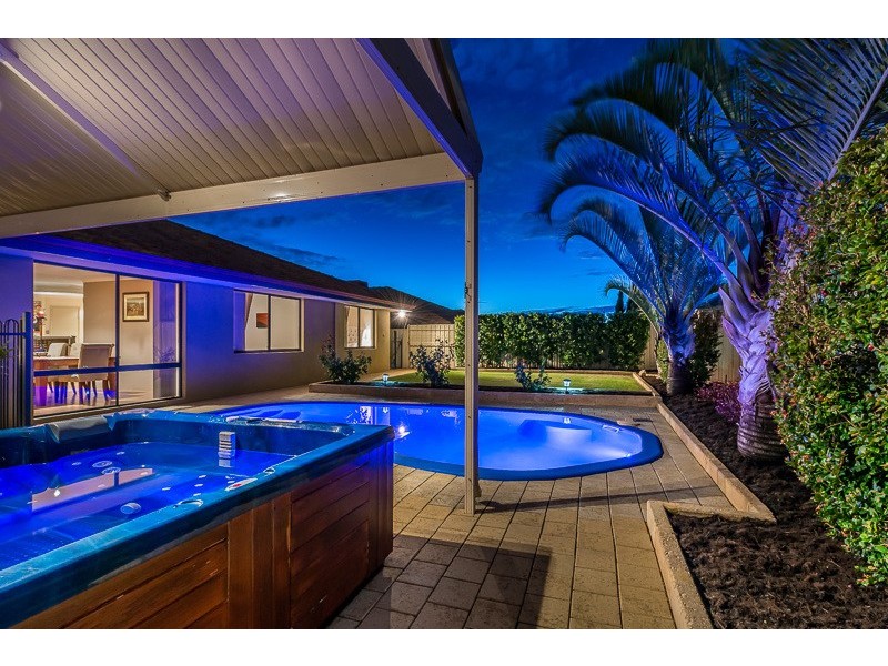 47 Waldburg Drive, Tapping WA 6065