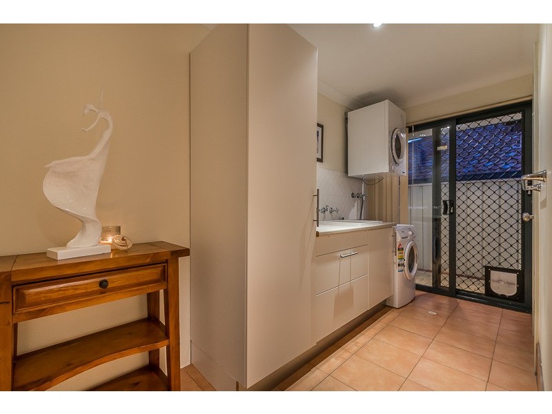 47 Waldburg Drive, Tapping WA 6065