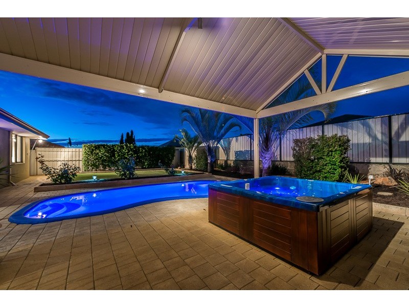 47 Waldburg Drive, Tapping WA 6065