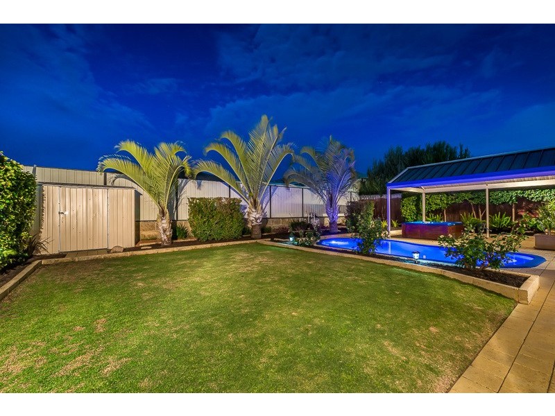 47 Waldburg Drive, Tapping WA 6065