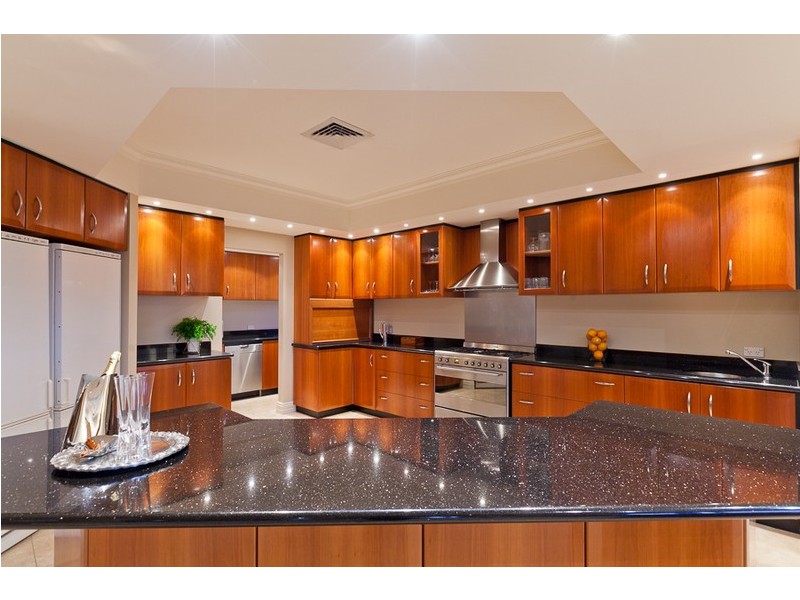 39 Windarra Drive, City Beach WA 6015