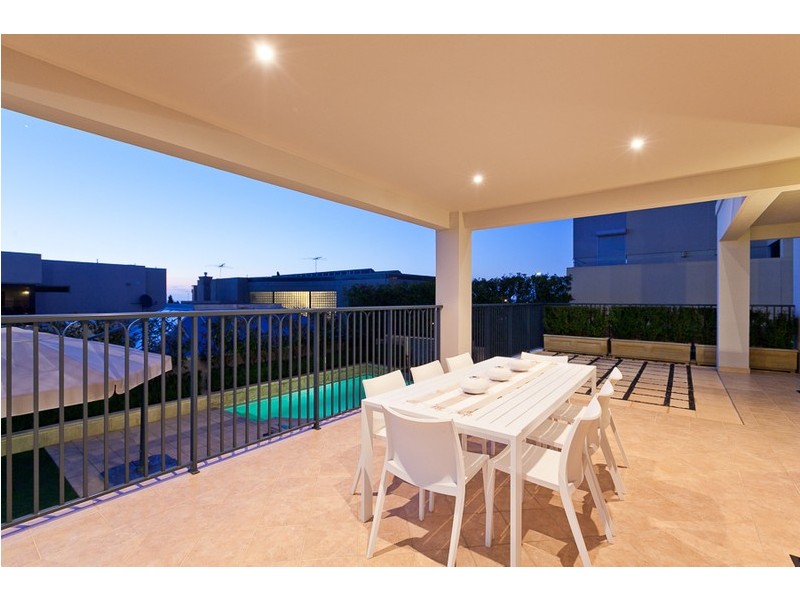 39 Windarra Drive, City Beach WA 6015