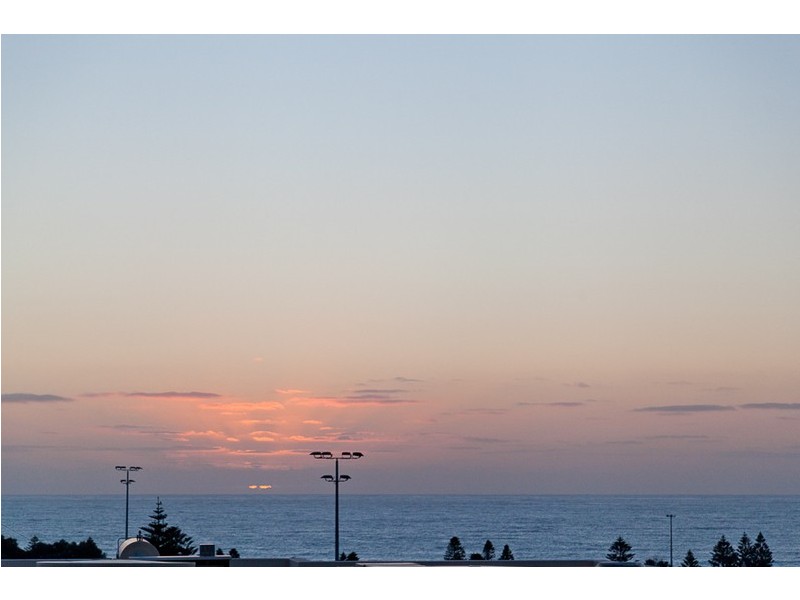 39 Windarra Drive, City Beach WA 6015