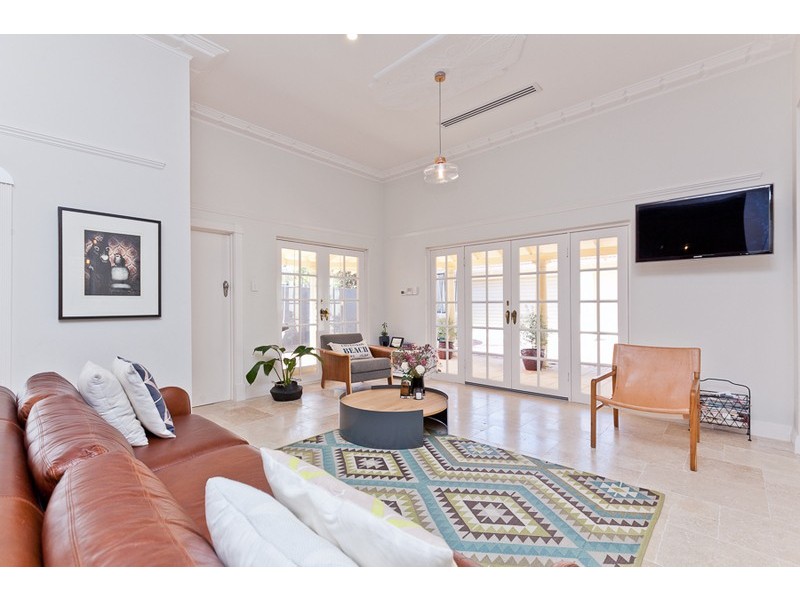 48 Kathleen Street, Cottesloe WA 6011