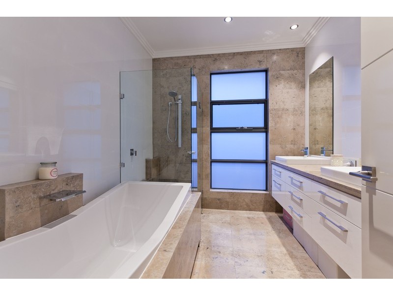 83 Circe Circle, Dalkeith WA 6009