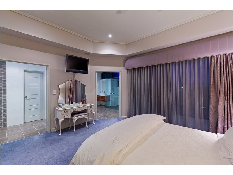 60 Rossello Lane, Subiaco WA 6008