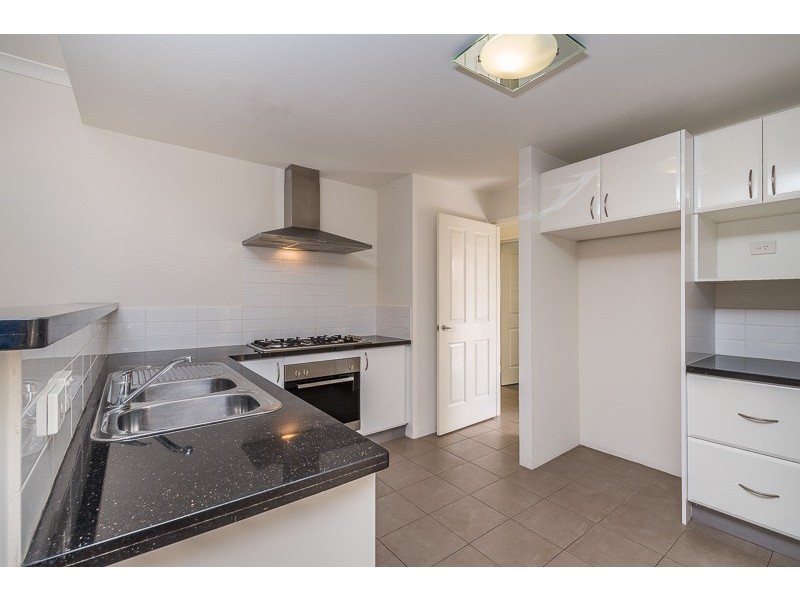 10 Vellum Loop, Aveley WA 6069