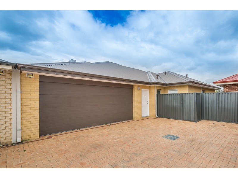 10 Vellum Loop, Aveley WA 6069