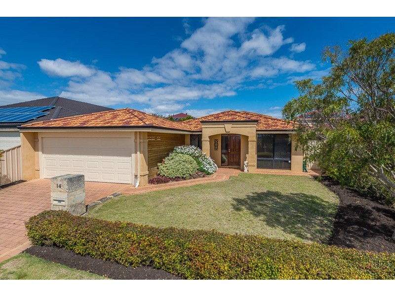 14 Marriot Turn, Currambine WA 6028