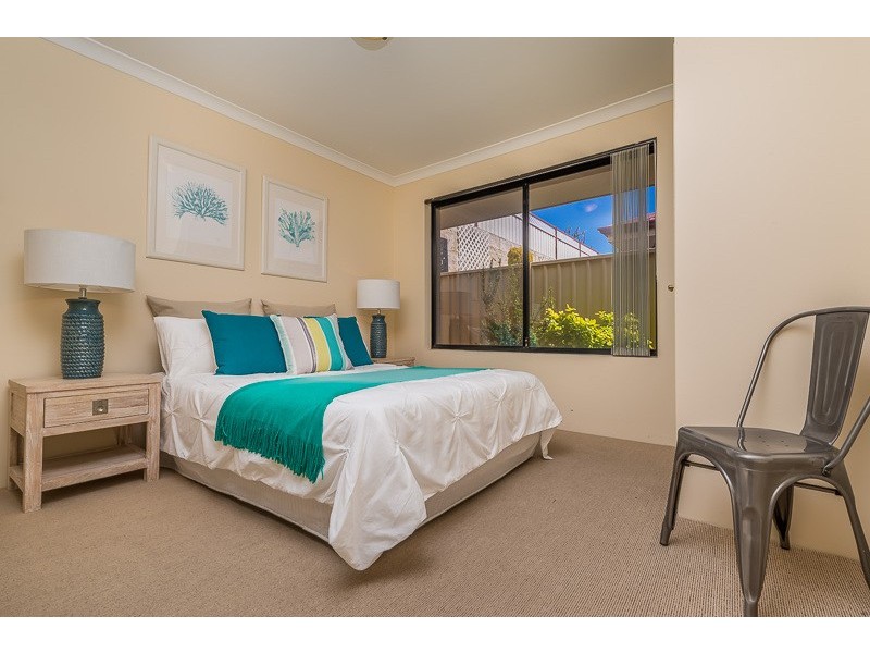 14 Marriot Turn, Currambine WA 6028