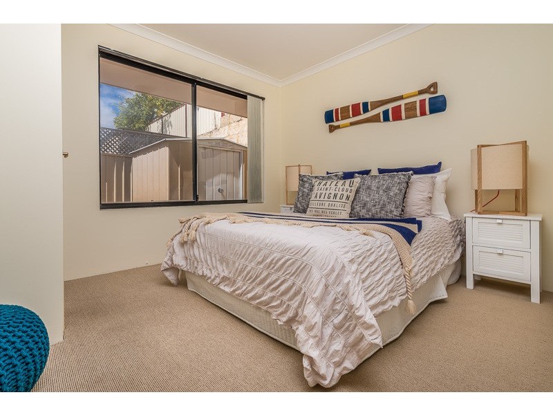 14 Marriot Turn, Currambine WA 6028