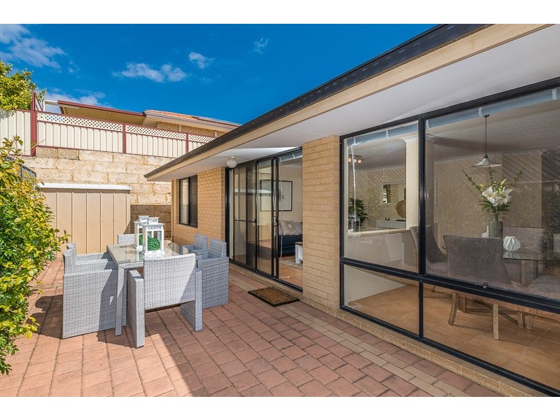 14 Marriot Turn, Currambine WA 6028