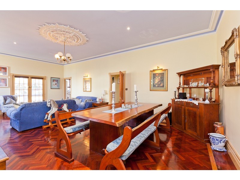 143 Stubbs Terrace, Daglish WA 6008