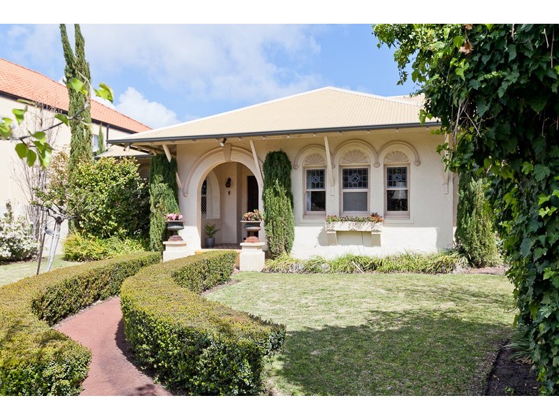 77 Thomas Street, Nedlands WA 6009