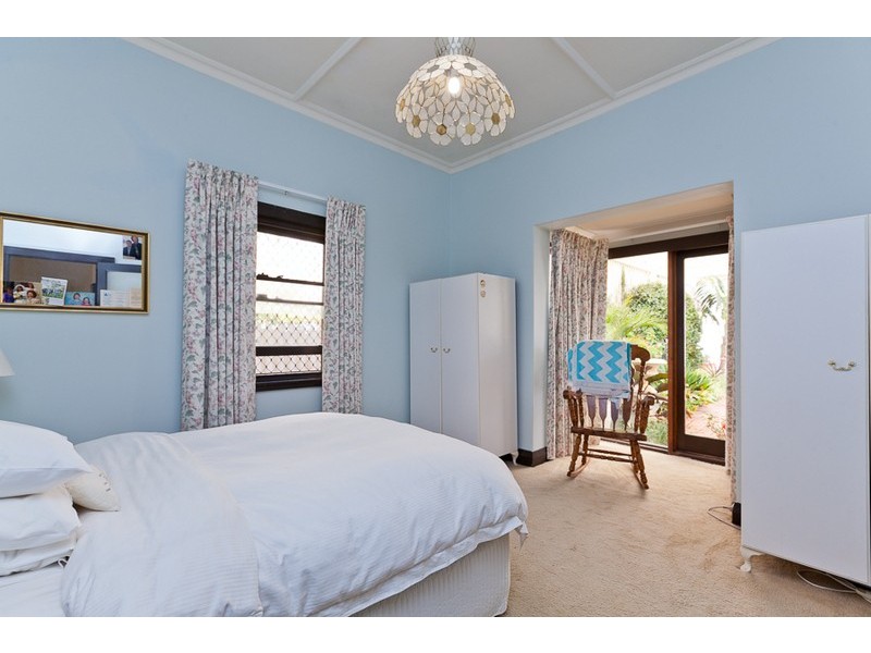 77 Thomas Street, Nedlands WA 6009