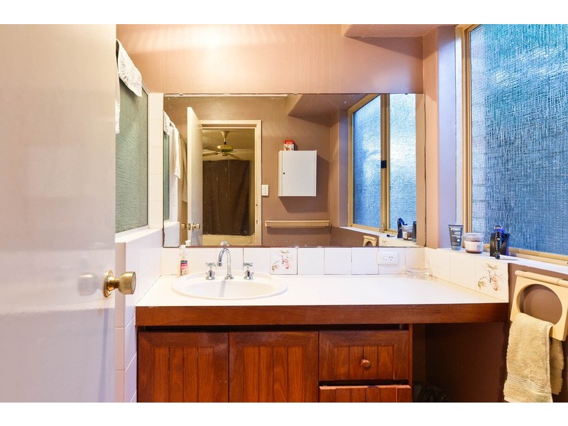 95 Davies Road, Claremont WA 6010