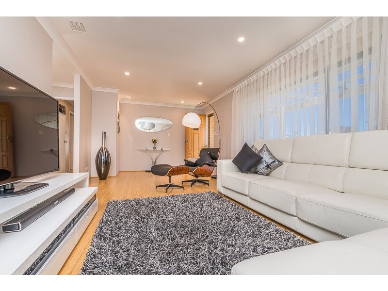 4 Barham Mews, Currambine WA 6028