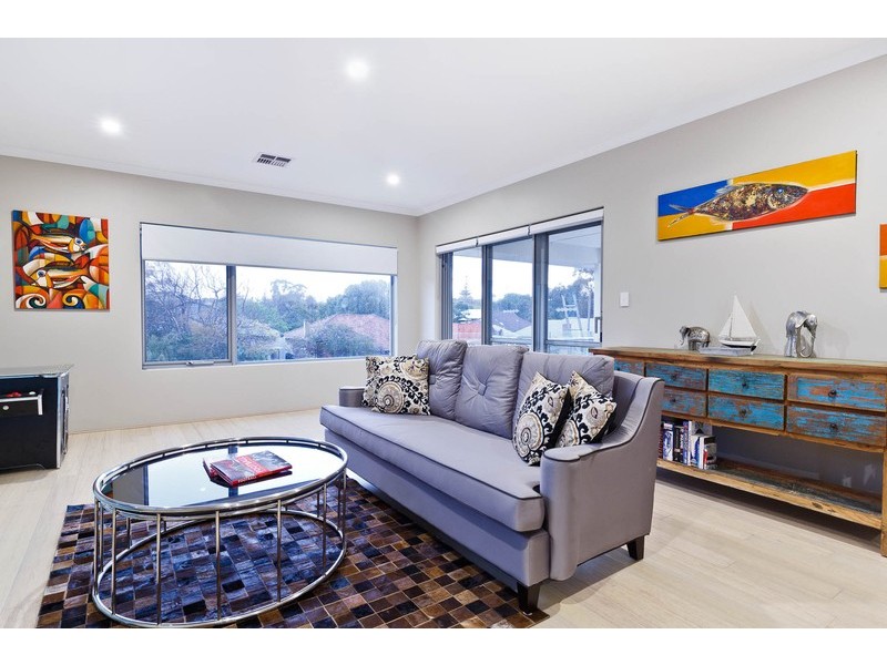 13 North Street, Swanbourne WA 6010