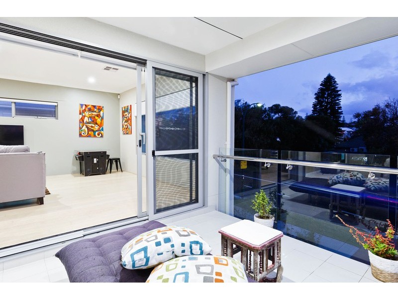 13 North Street, Swanbourne WA 6010