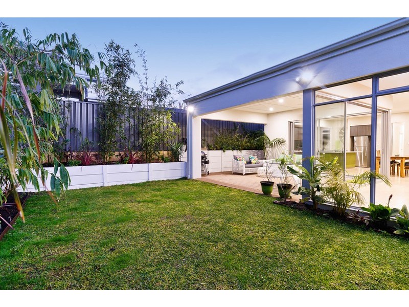 13 North Street, Swanbourne WA 6010