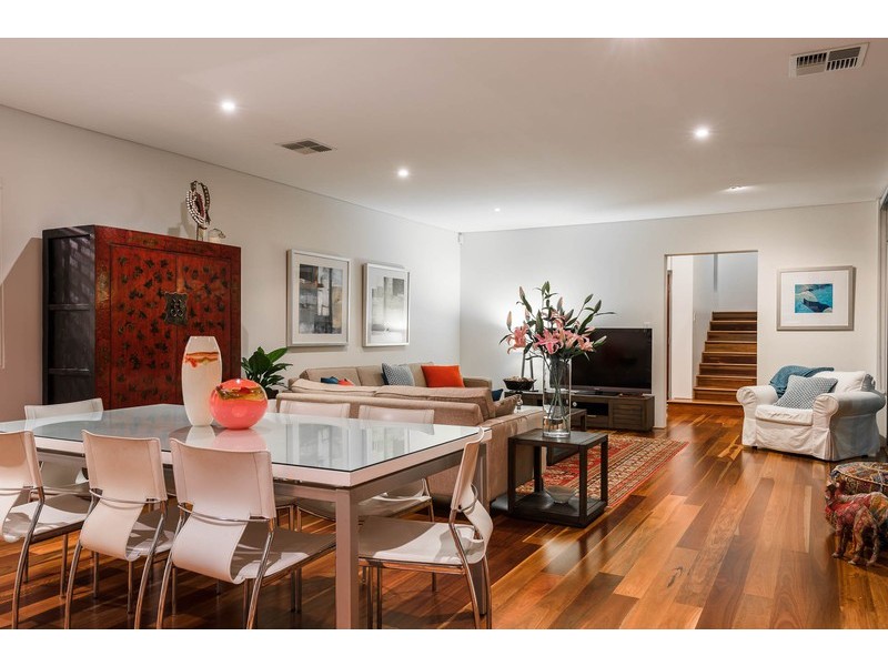 21A Chiswick Street, Wembley Downs WA 6019