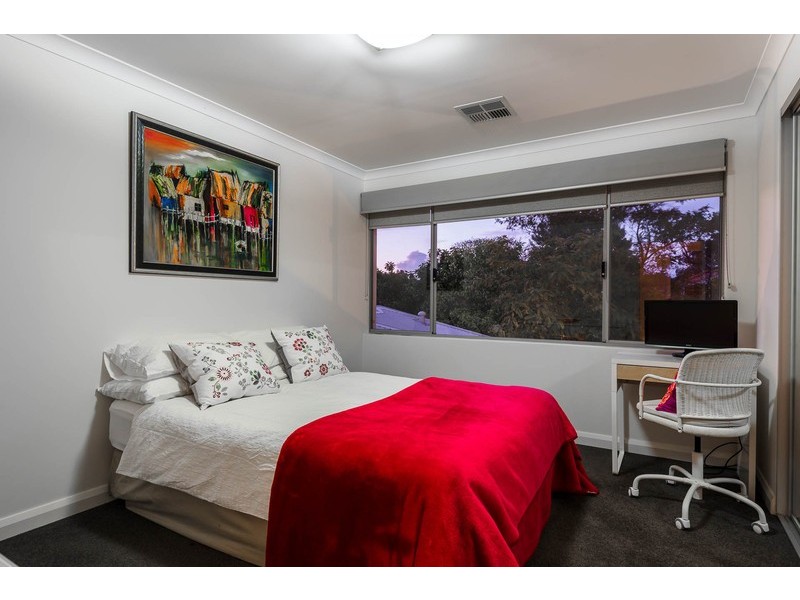 21A Chiswick Street, Wembley Downs WA 6019