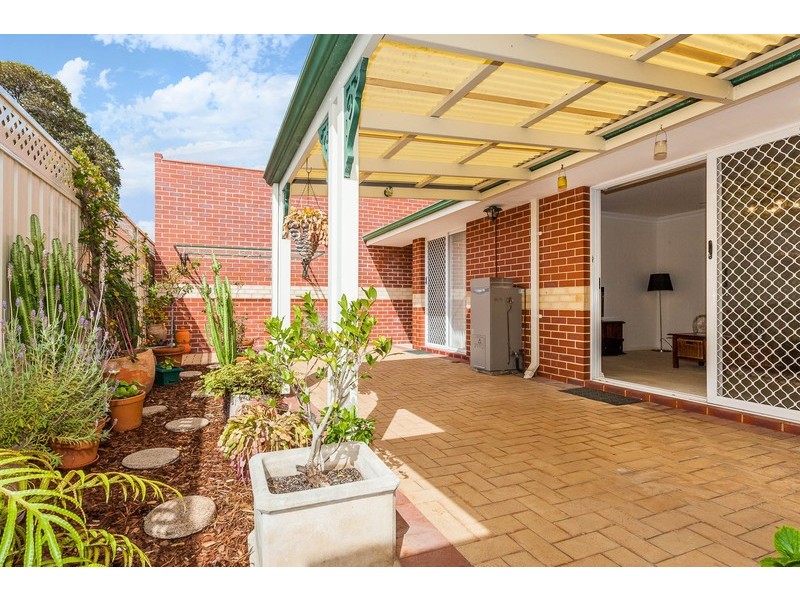 4/15 Archibald Road, Balcatta WA 6021