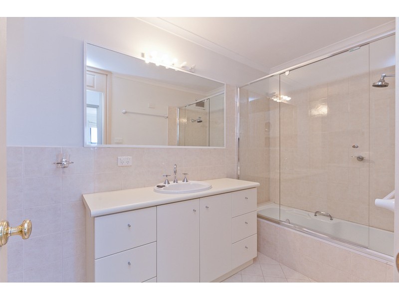 13a/25 Victoria Avenue, Claremont WA 6010