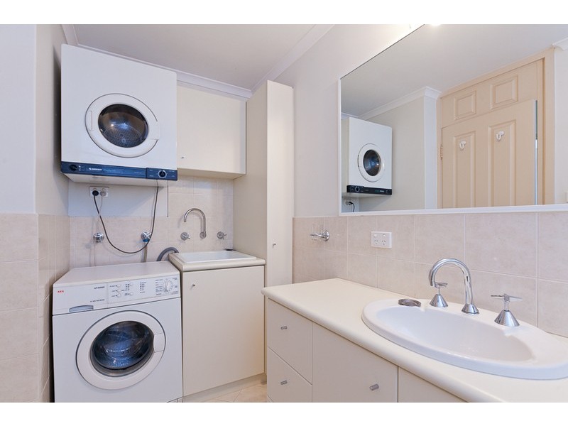 13a/25 Victoria Avenue, Claremont WA 6010