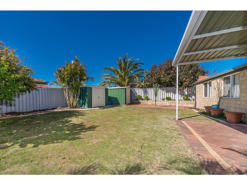 19 Glenfine Way, Carramar WA 6031