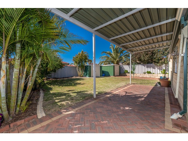 19 Glenfine Way, Carramar WA 6031