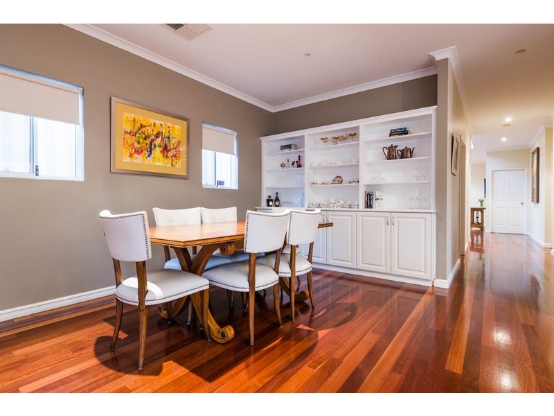 8A Lantana Avenue, Mount Claremont WA 6010