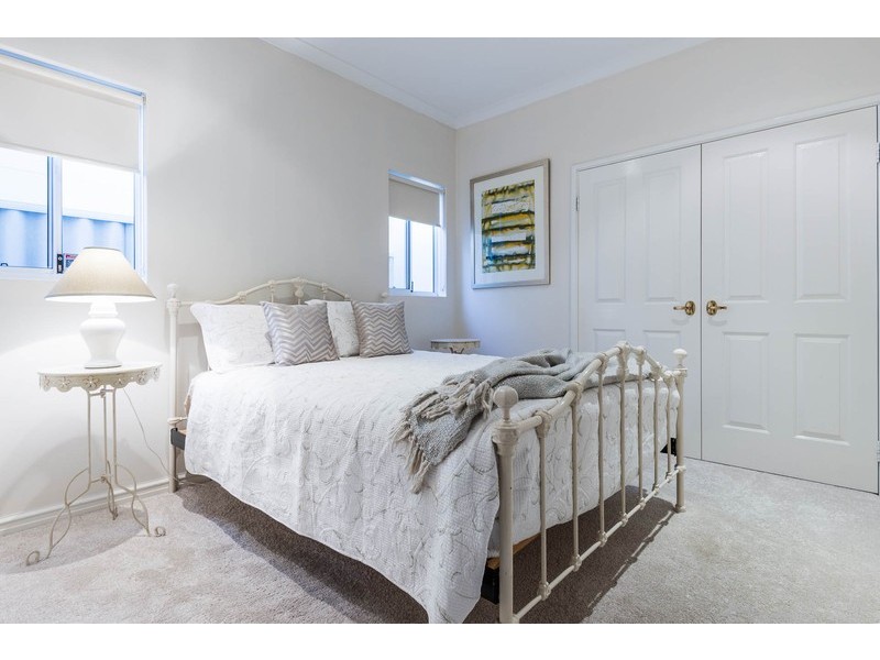 8A Lantana Avenue, Mount Claremont WA 6010