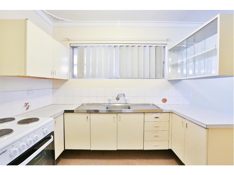 3 Millington Avenue, Daglish WA 6008