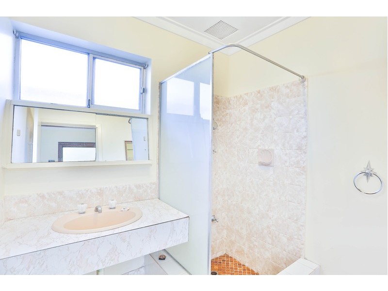 3 Millington Avenue, Daglish WA 6008