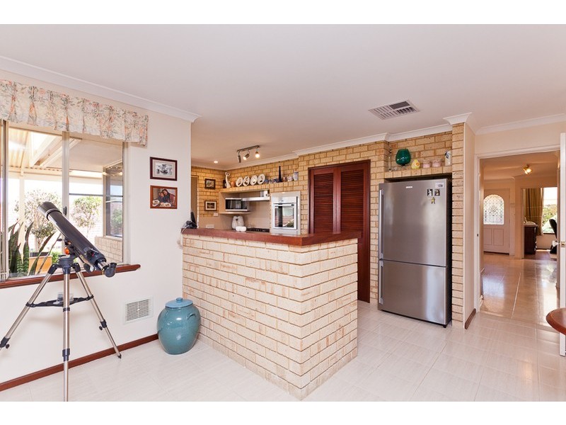 12 St Johns Wood Boulevard, Mount Claremont WA 6010