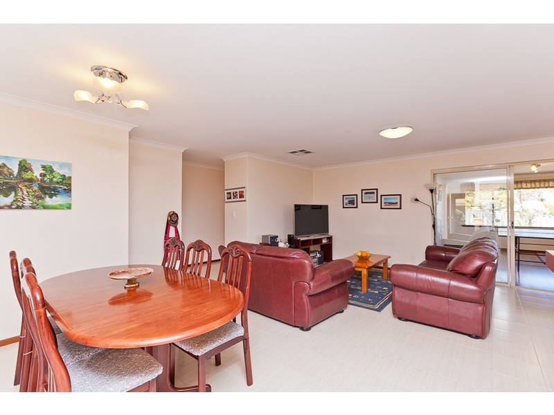 12 St Johns Wood Boulevard, Mount Claremont WA 6010