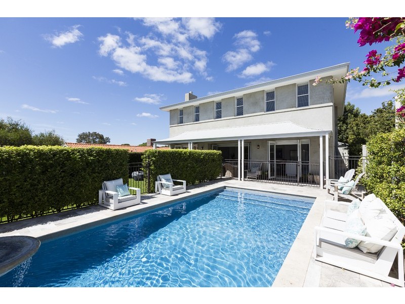 77 Rosewood Avenue, Woodlands WA 6018