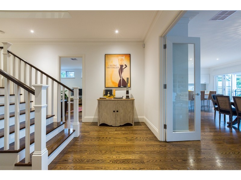 77 Rosewood Avenue, Woodlands WA 6018