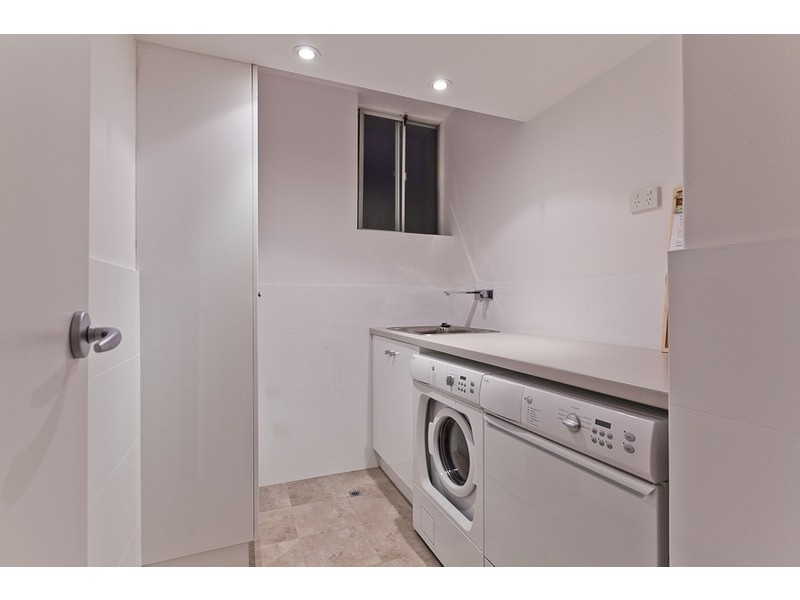 9/219 Millpoint Road, South Perth WA 6151