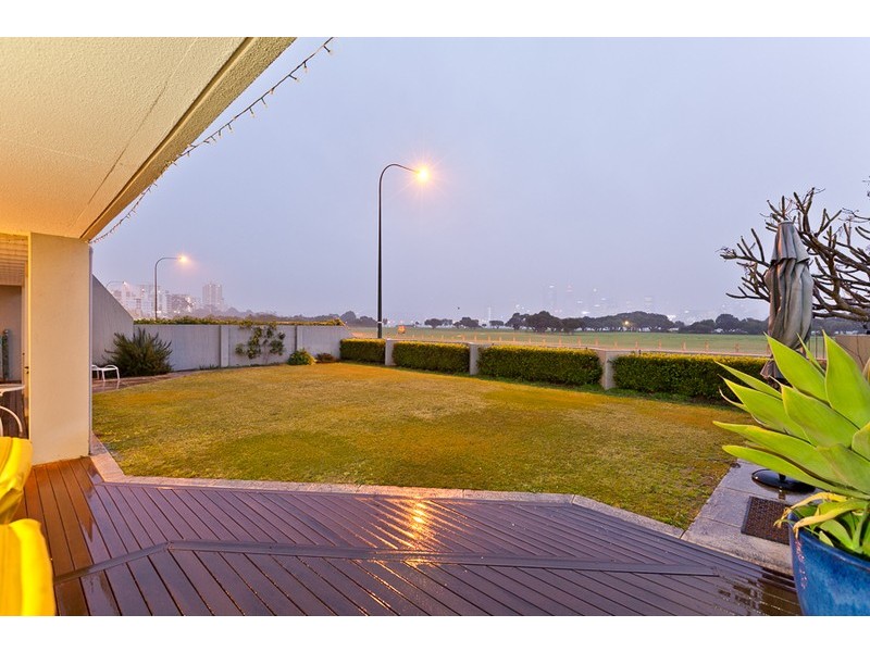 9/219 Millpoint Road, South Perth WA 6151