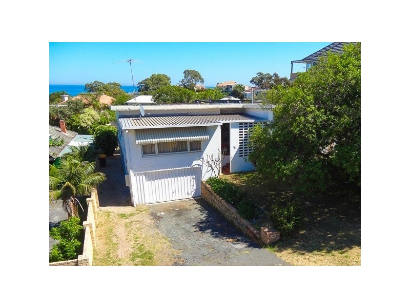 26 Hovea Crescent, City Beach WA 6015