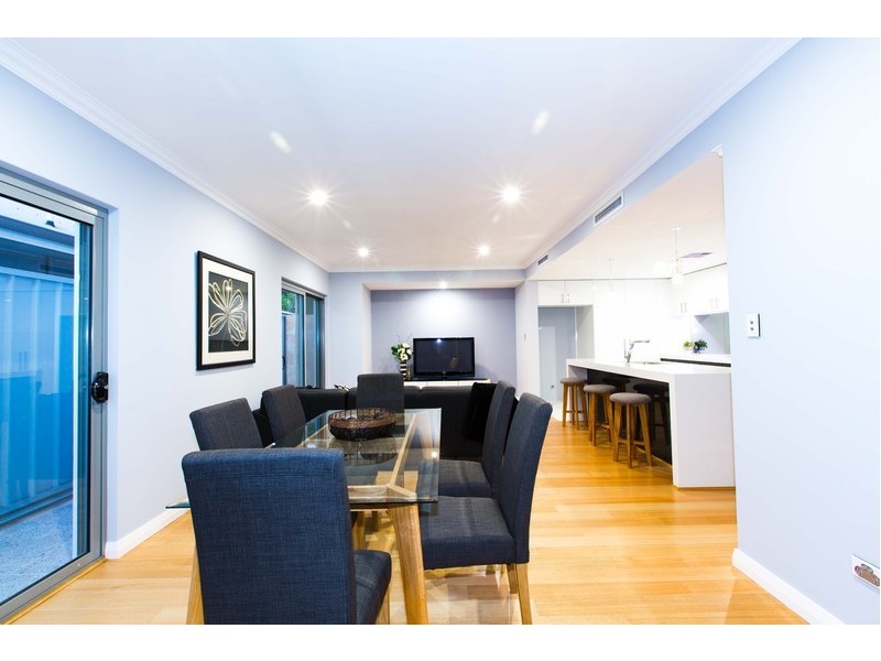 326B Railway Parade, West Leederville WA 6007