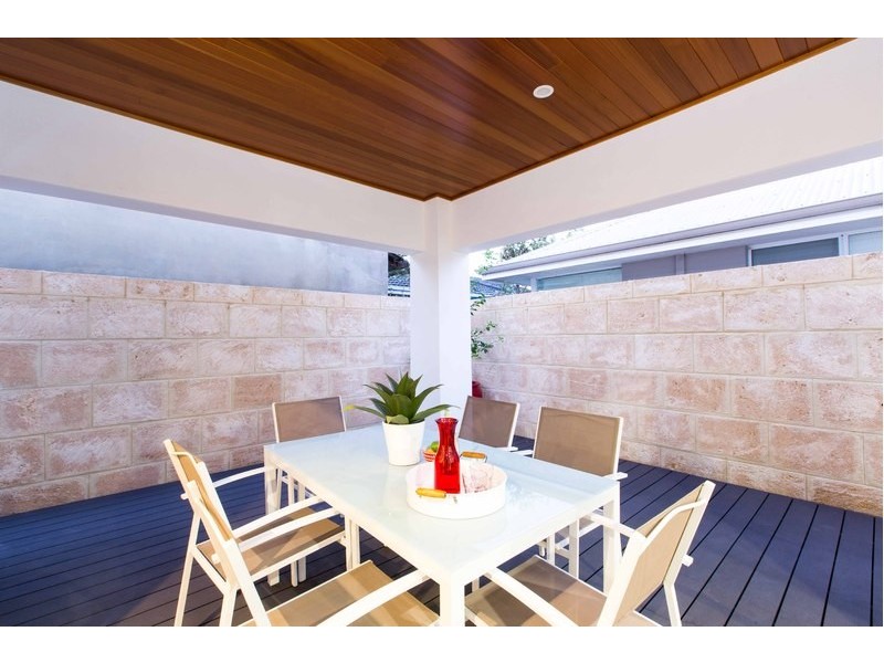 326B Railway Parade, West Leederville WA 6007