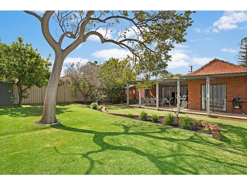 13 South Banff Road, Floreat WA 6014