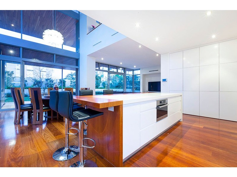 20 Osborne Parade, Claremont WA 6010