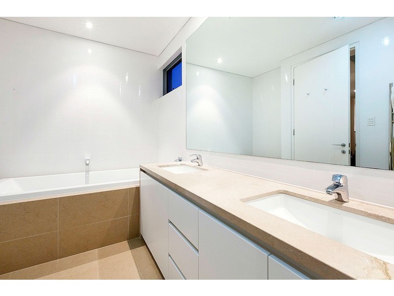 20 Osborne Parade, Claremont WA 6010