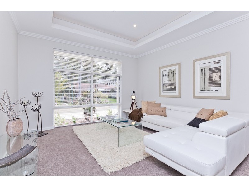 54 Buxton Road, Wembley Downs WA 6019