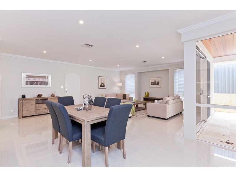 54 Buxton Road, Wembley Downs WA 6019