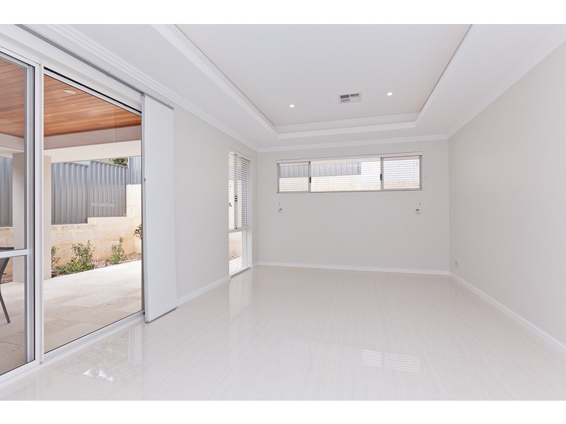 54 Buxton Road, Wembley Downs WA 6019